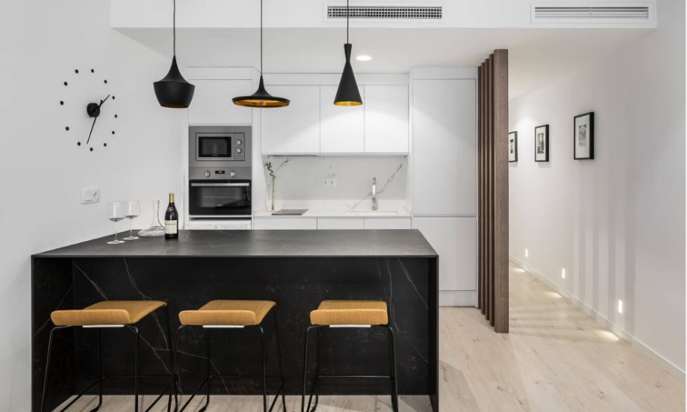 Cocina isla marmol Invite